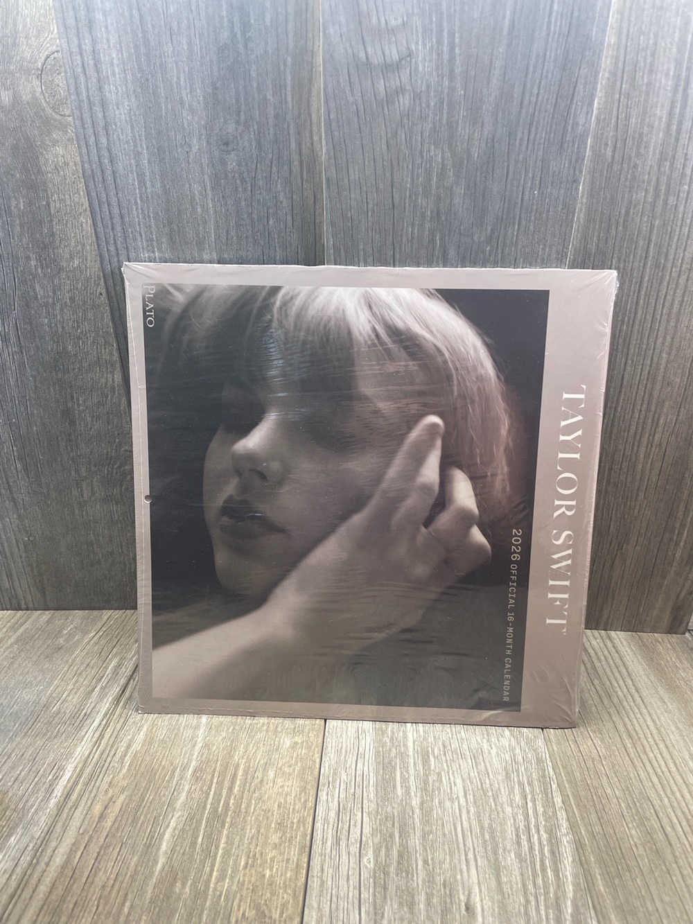 Taylor Swift 2026 Official 16-Month Wall Calendar – New Sealed – Plato